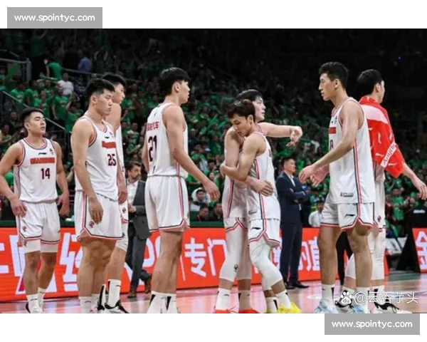 从球队近期表现与核心球员发挥全面解析篮球队整体竞技状态